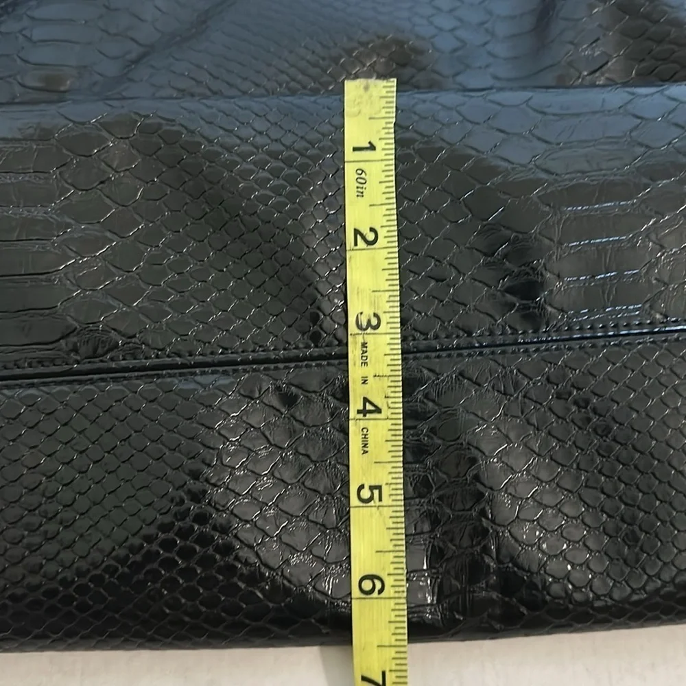 LULU DHARMA Black snakeskin Women's HOBO Bag in PRISTINE CONDITION